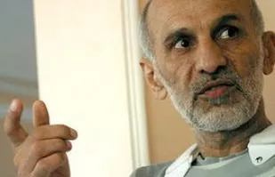 شهید کریمی،خود و زندگي اش را صرف انقلاب كرد