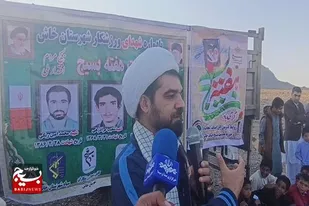 میز خدمت جهادی بسیج طلاب و روحانیون در خاش برگزار شد؛ خدمت&zwnj;رسانی به آحاد مردم در هفته بسیج
