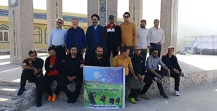 کوهپیمایی و تجدید میثاق کارکنان بسیج سازندگی عشایر استان با شهدای گمنام + ( تصاویر)