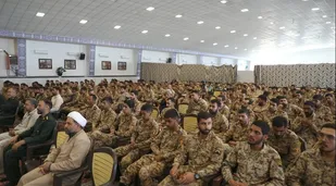 برگزاری مراسم روز سرباز در سپاه امام رضا (ع)