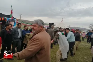 جشنواره بازی&zwnj;های بومی و محلی ویژه دهه فجر توسط بسیجیان عشایری طایفه فارسیمدان روستای پشت پر برگزار شد