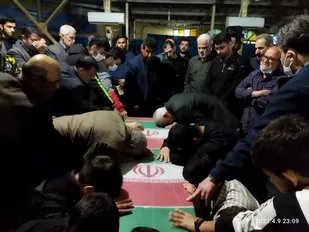 مدیرکل حفظ آثار و نشر ارزش های دفاع مقدس گیلان:
مراسم وداع با ۲ شهید گمنام در گیلان برگزار می شود