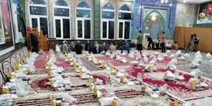 تهیه و توزیع  ۴۰۰۰ بسته کمک مومنانه بین نیازمندان توسط جهادگران سپاه ناحیه امام هادی (ع) مهرشهر
