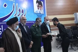 خبرنگاران نقش موثری در مقابله با تحریف و معرفی حقایق دارند
