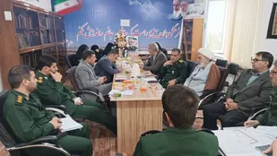 بررسی عفاف و حجاب (طرح نور) در هیئت اندیشه ورز معاونت فرهنگی هنری سپاه فتح