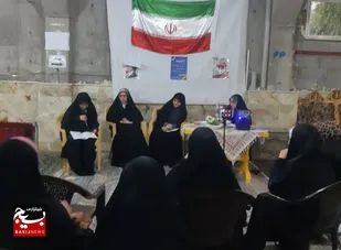 جلسه پرسش و پاسخ با حضور نخبگان بسیجی قمی