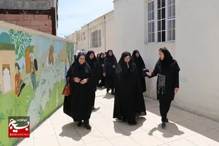 مسئول بسیج جامعه زنان آذربایجان غربی از مرکز درمان بیماران روانی مزمن در ارومیه بازدید کرد