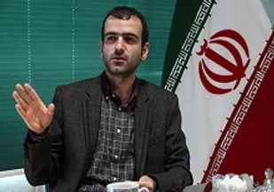 مسئولان اندیشه امام خمینی(ره) را رسانه ای کنند