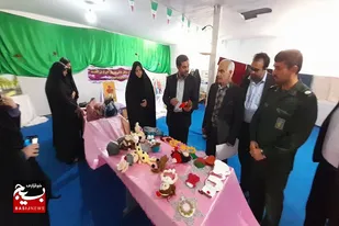 بازدید فرماندار و مسئول بسیج سازندگی فامنین از نمایشگاه اقتصاد مقاومتی