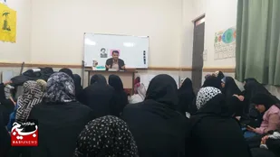برگزاری جلسه جهاد تبیین با محوریت مسائل روز به مناسبت سالگرد شهدای خدمت در منطقه گلدشت اهواز