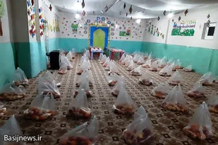 توزیع ۹۴ بسته یلدایی توسط پایگاه کوثر در روستای حسین&zwnj;آباد عاشوری