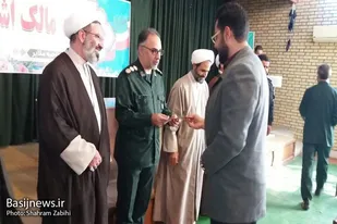 برترين&zwnj;های بسیج ملایر به مناسبت هفته بسیج تقدیر شد