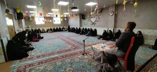 برگزاری کارگاه آموزش سواد رسانه و فضای مجازی برای بسیجیان در نایین