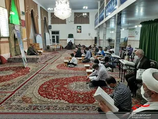 33ختم کامل قرآن کریم در ماه مبارک رمضان به همت بسیجیان حوزه ۱۲۱ شهید مهدی باکری+تصاویر