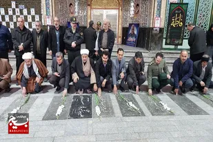 عطرافشانی گلزار شهدای آستان مقدس شاهزاده محمد و علی(ع) نهاوند