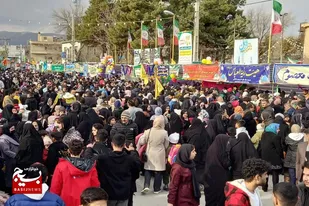 جشن کیلومتری نیمه شعبان در نهاوند برگزار شد