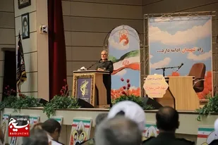 هنر شفیع زاده استفاده از قبضه توپخانه دشمن علیه دشمن بود
