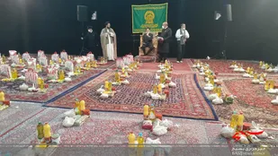 ۲۰۰ بسته معیشتی توسط کاروان زیر سایه خورشید در شهر اراک توزیع شد