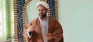 تکلیف ما مومنین است که باید زیبایی اسلام را تبیین کنیم