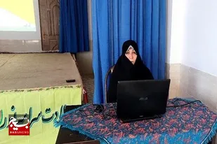 گفتگوی بسیج با بانویی که در مسجد و مدرسه، سواد رسانه را به نوجوانان و جوانان آموزش می&zwnj;دهد