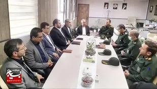 معلمان دلسوز، پایه&zwnj;گذار تمدن نوین اسلامی هستند
