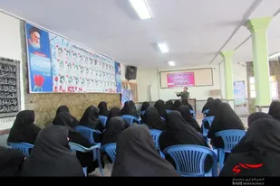 فرد اصلح کسی است که سرسپرده امریکا نباشد
