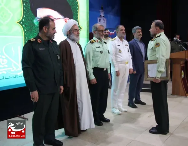 آئین تکریم و معارفه فرمانده نیروی انتظامی گیلان