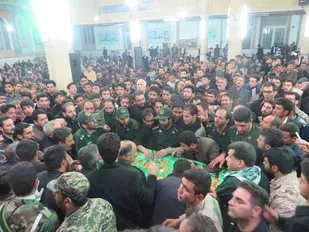 مراسم وداع با شهید &laquo;حیدر ابراهیم خانی&raquo; در ملایر برگزار شد+تصاویر