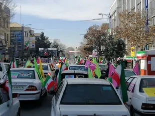 راهپیمایی خودرویی و موتوری در آذربایجان غربی برگزار شد