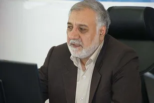 5 اردیبهشت از فرازهای پرافتخار تاریخ/ تبیین صحیح واقعه صحرای طبس وظیفه مهمی است