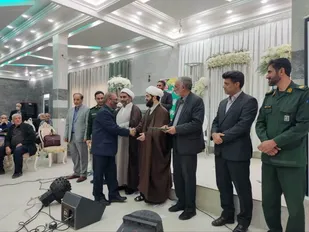 برگزاری محفل انس و الفت پیشکسوتان سپاه دلفان در سالروز ولادت حضرت زینب(س)