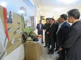 افتتاح اتاق شهدا در دبیرستان شهید بهشتی بروجن