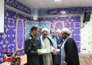 آیین تکریم و معارفه مسئول دفتر نمایندگی ولی فقیه در ناحیه مالک اشتر مشهد برگزار شد+عکس