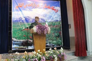 تجلیل از فعالان عرصه روشنگری در اردوگاه شهید بهشتی شهر ابریشم