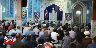 برخی با جنگ هراسی دروغین سعی در دمیدن شیپور شوم سازش دارند