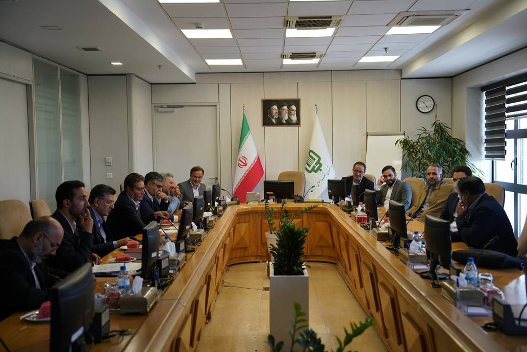 اولین نشست شورای اندیشه‌ورز مرکز مقاومت بسیج بنیاد مستضعفان با محوریت مدیریت بهینه انرژی در قالب طرح «همیاران انرژی»
