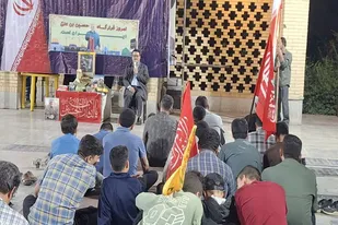 محفل شهدایی به یاد شهدای مدافع حرم در صالح&zwnj;آباد برگزار شد
