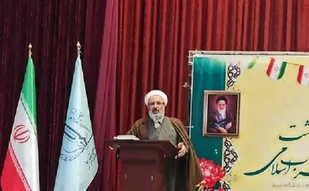 انقلاب اسلامی به عنوان معجزه قرن همه معادلات سیاسی دنیا را به هم زد/دشمن دنبال نفوذ است