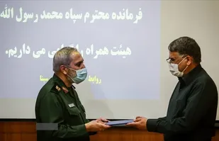 بازدید سردار یزدی از بیمارستان سینا به مناسبت روز پزشک