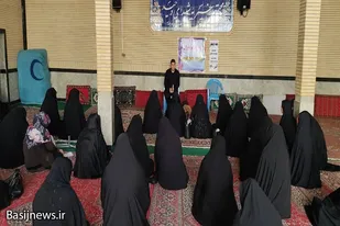 دوره توانمندسازی گروه&zwnj;های جهادی حوزه&zwnj;های مقاومت خواهران نهاوند