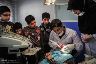استفاده دندانپزشکان از تولیدات داخلی در راستای تحقق اقتصاد مقاومتی است/ یونیت دندانپزشکی تولید داخل با تولیدات اروپایی رقابت می&zwnj;کند