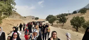 همایش بزرگ پیاده&zwnj;روی بخش قارون با حضور پرشور مردم برگزار شد