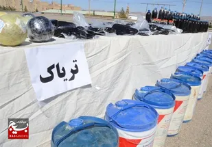 ۱۲ تن مواد مخدر در استان بوشهر کشف شد/انهدام ۲۶ باند کلان مواد مخدر