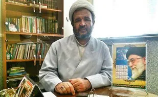 تفکر امام(ره) با گفتمان لیبرالیسم و غرب&zwnj;گرایی در تضاد است