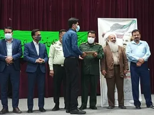 تجلیل از کارمندان نمونه دستگاههای اجرایی شهرستان بستک
