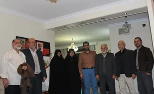 مشق شب شهید اسماعیل یادداشت برداری سخنرانی امام خمینی (ره) بود