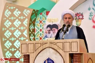 مبانی فکری انقلاب اسلامی مکرراً یادآوری و نسل به نسل منتقل شود/ استقلال و عزت کشور ما خط قرمز مذاکرات است