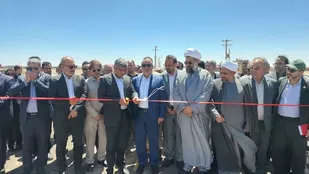 آیین افتتاح جاده بین مزارع به نمایندگی از سه پروژه بسیج سازندگی در شهرستان سرایان با حضور استاندار خراسان جنوبی&nbsp;