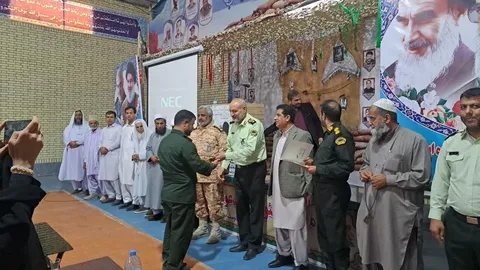یک فرمانده موفق کسی نیست که فقط دستور بدهد