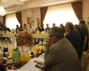 نشست مشترک شورای معاونین اداره کل و مدیران آموزش وپرورش شهرستانها و مناطق استان
